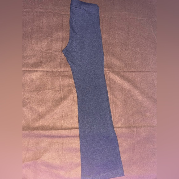 Grey flared pants - Picture 2 of 4